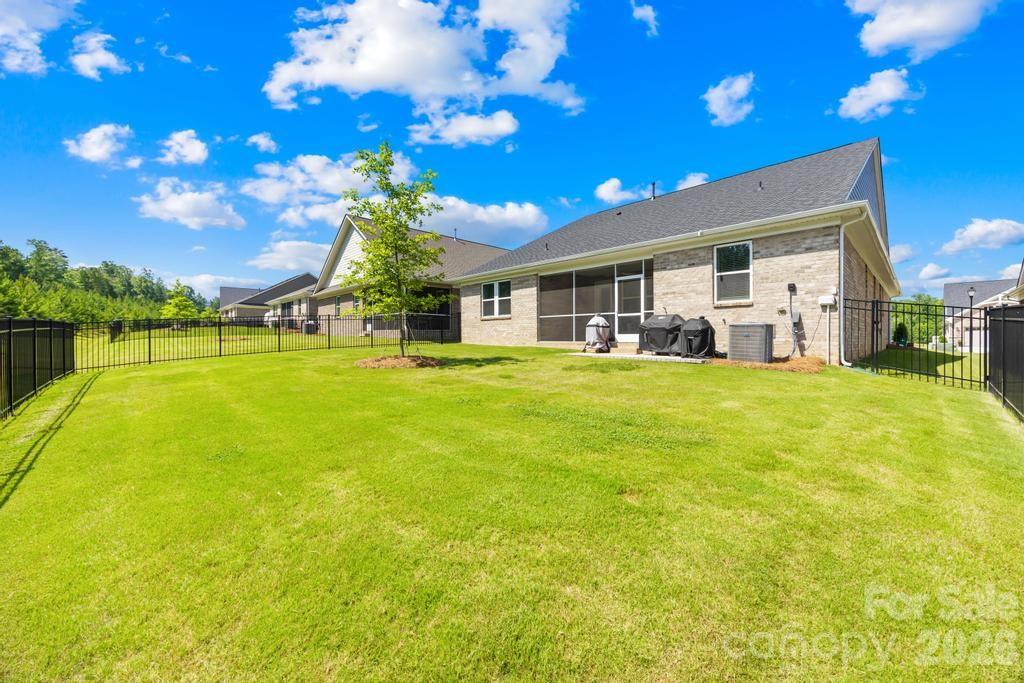 9612 Liberty Hill Drive — Mint Hill