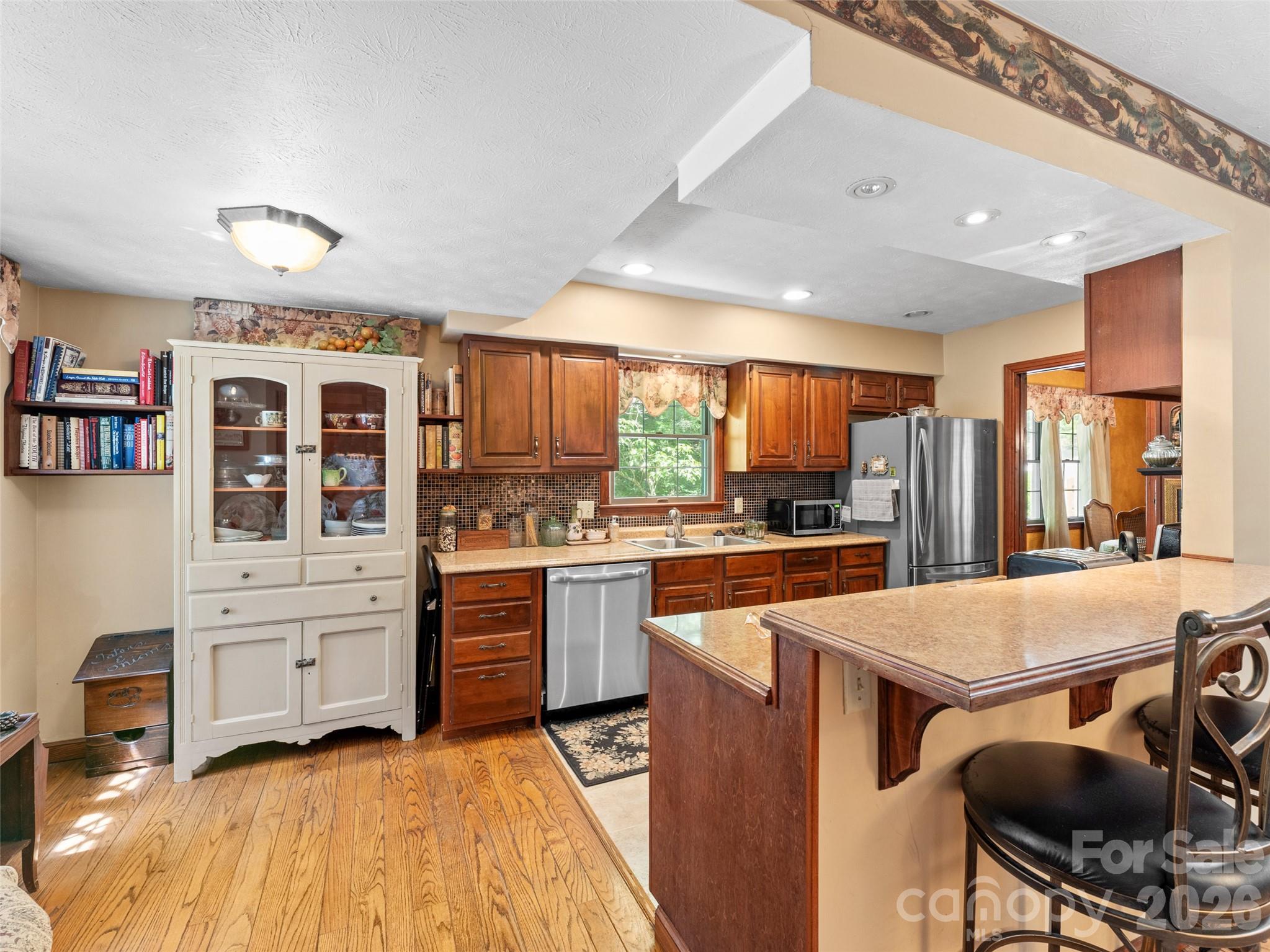 3 Westbridge Drive — Hendersonville