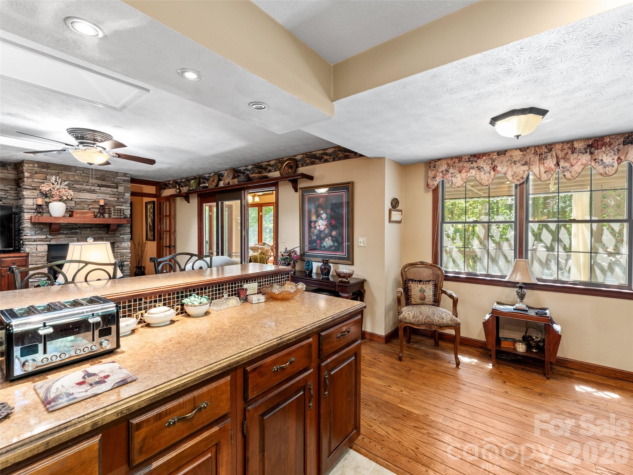 3 Westbridge Drive — Hendersonville