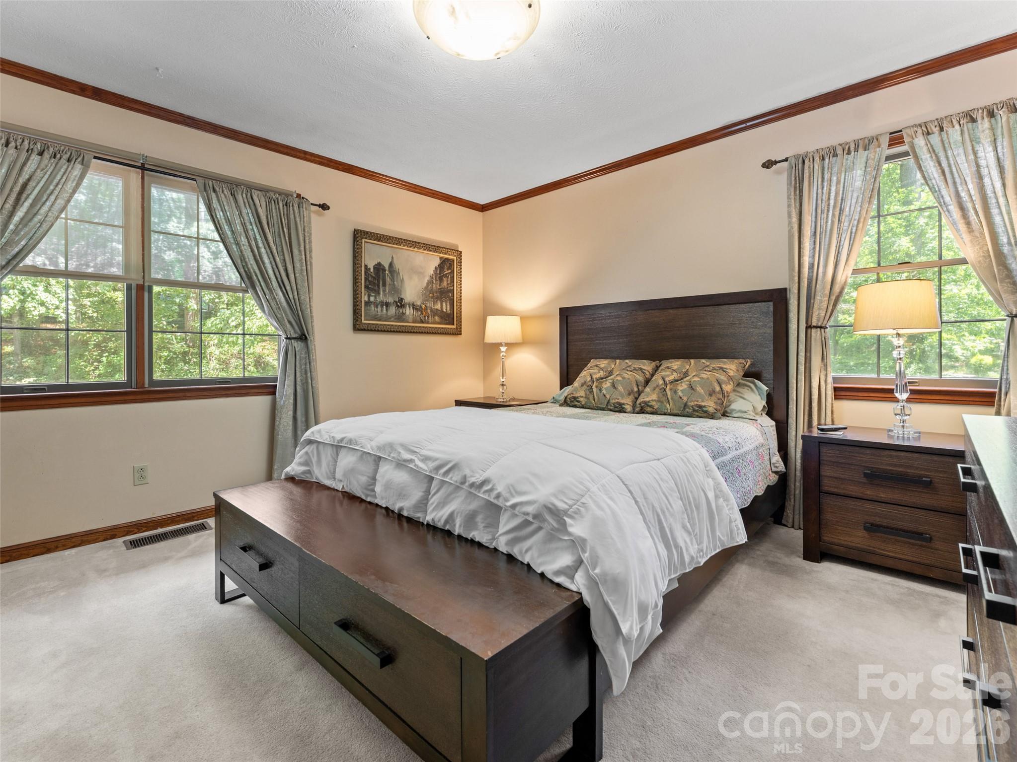 3 Westbridge Drive — Hendersonville