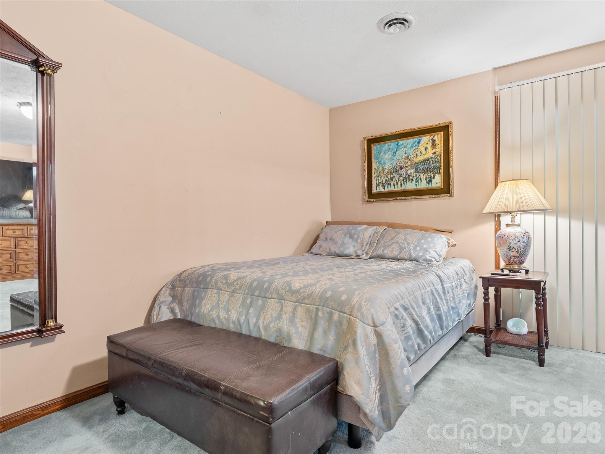 3 Westbridge Drive — Hendersonville