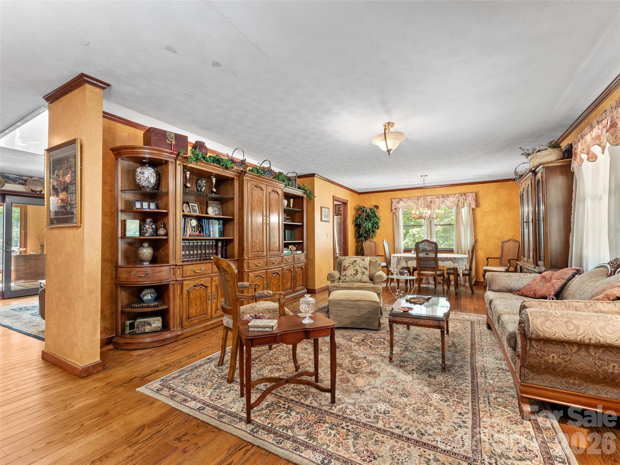 3 Westbridge Drive — Hendersonville