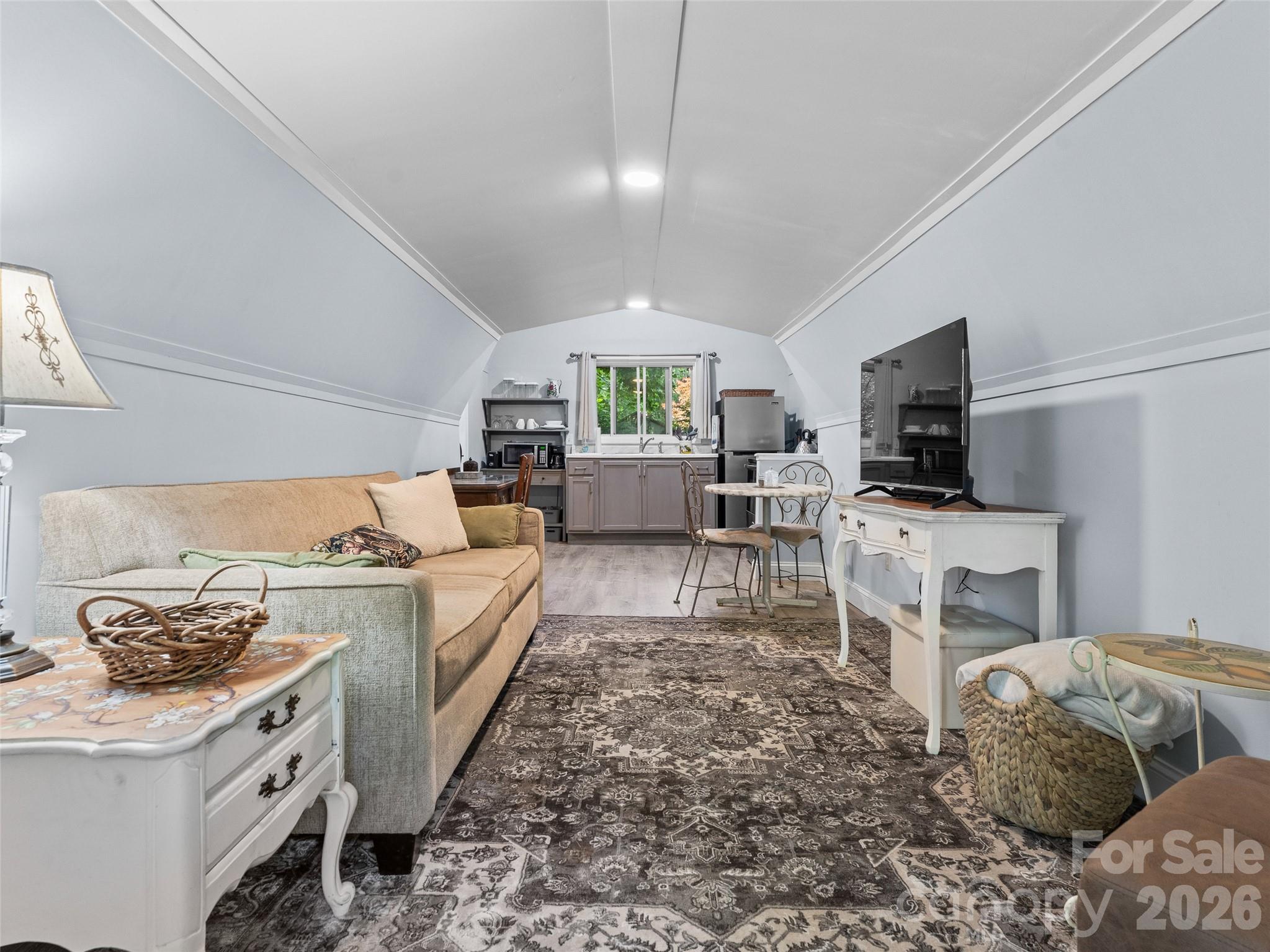 3 Westbridge Drive — Hendersonville