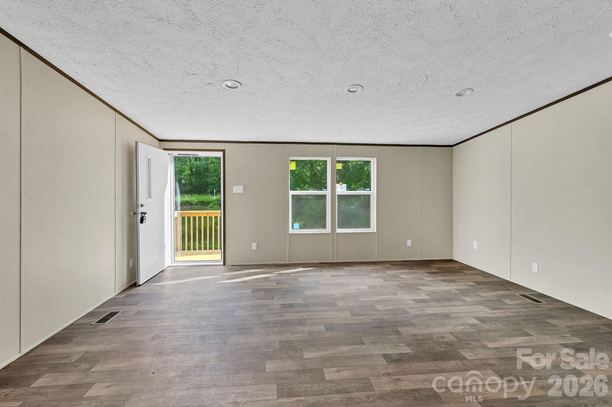 49 Spivey Mountain Road — Asheville