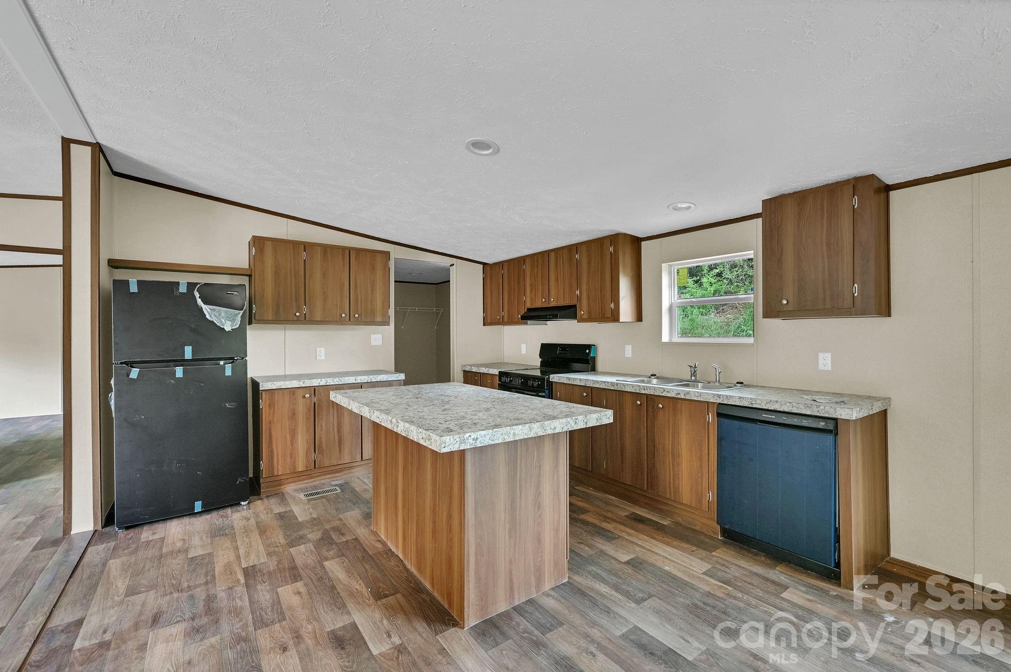 49 Spivey Mountain Road — Asheville