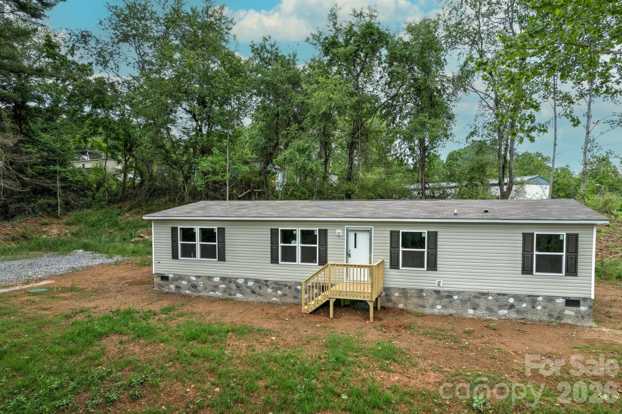 49 Spivey Mountain Road — Asheville