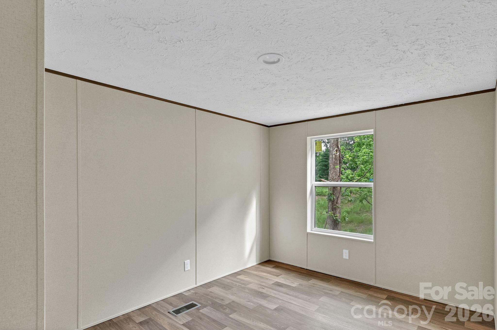 49 Spivey Mountain Road — Asheville