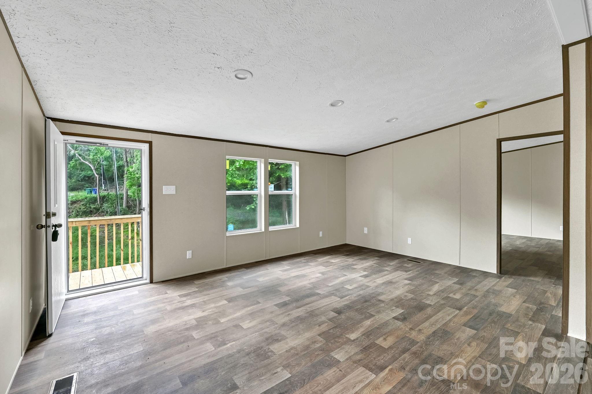 49 Spivey Mountain Road — Asheville
