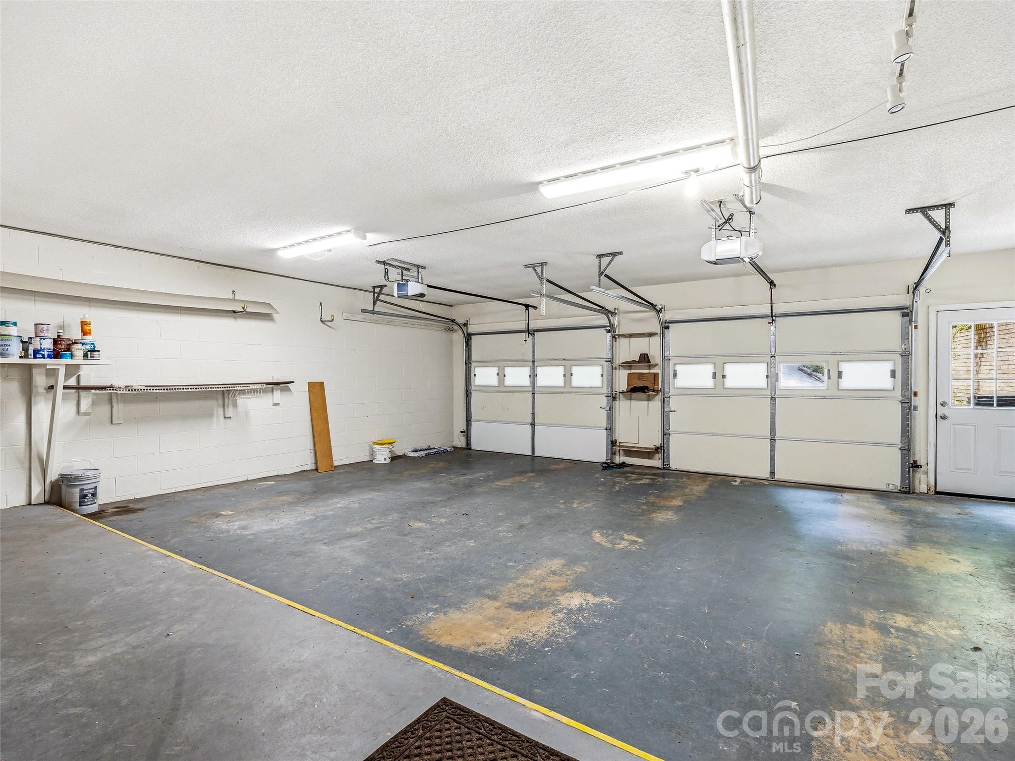 206 Camellia Way — Laurel Park