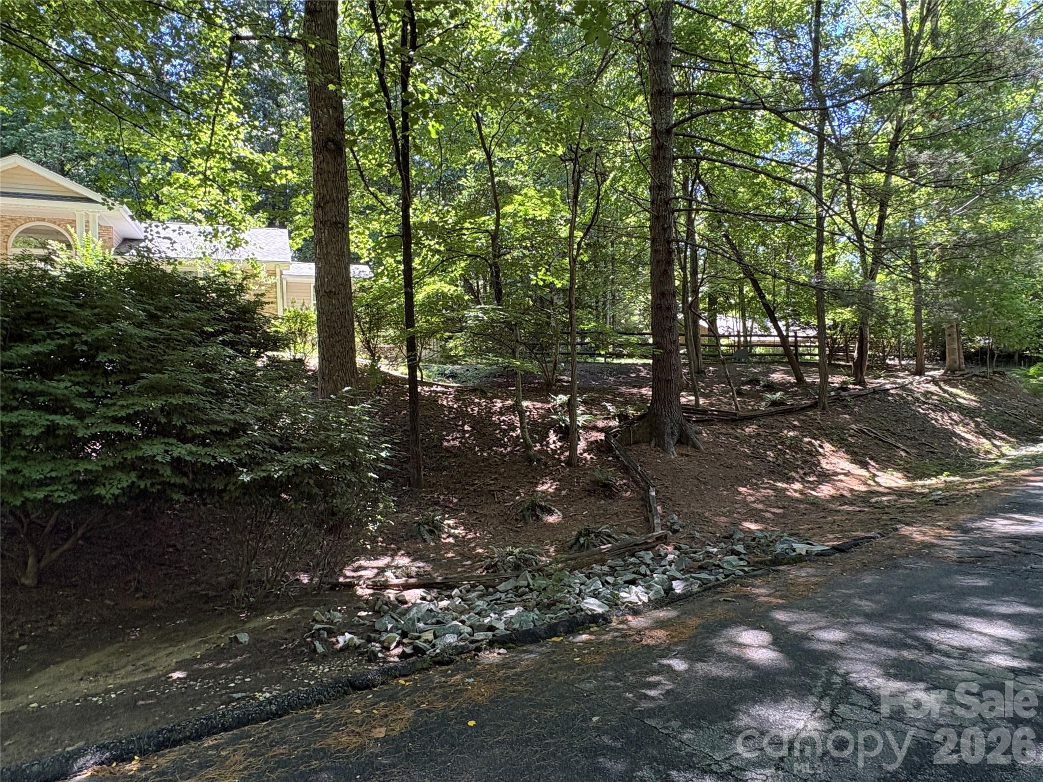 206 Camellia Way — Laurel Park