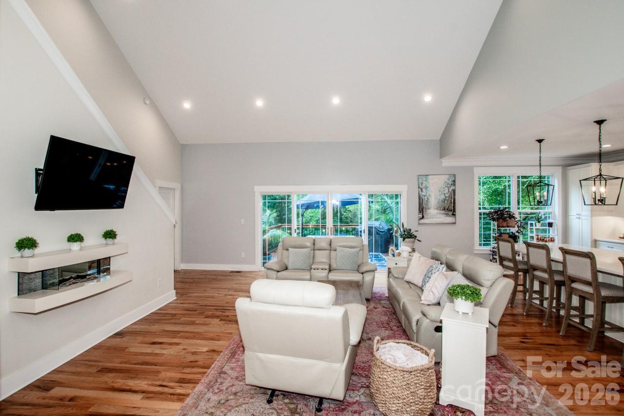 155 Wood Acre Drive — Mooresville