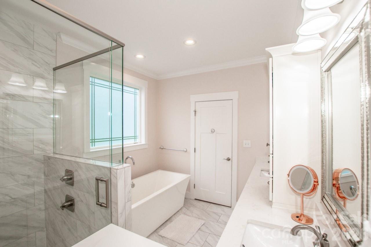 155 Wood Acre Drive — Mooresville