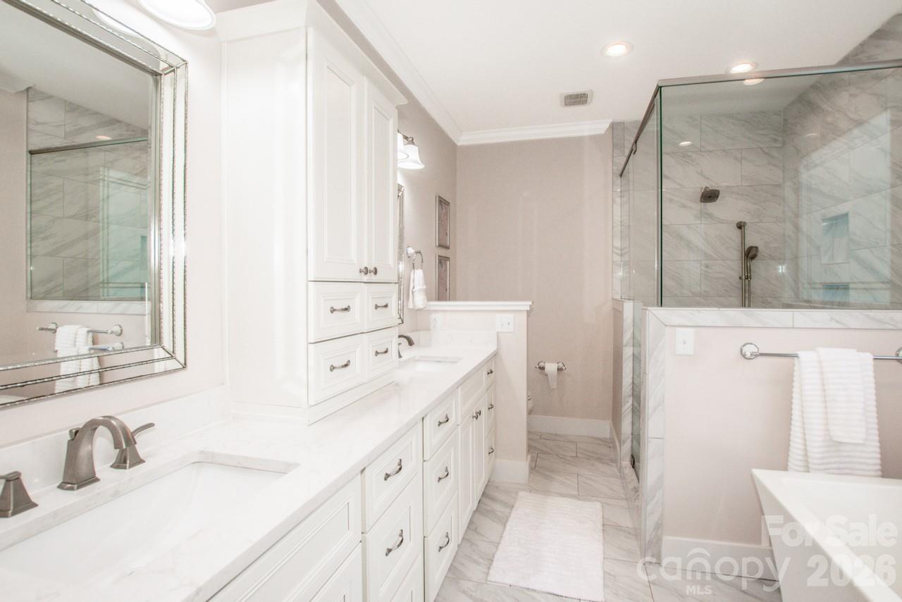 155 Wood Acre Drive — Mooresville
