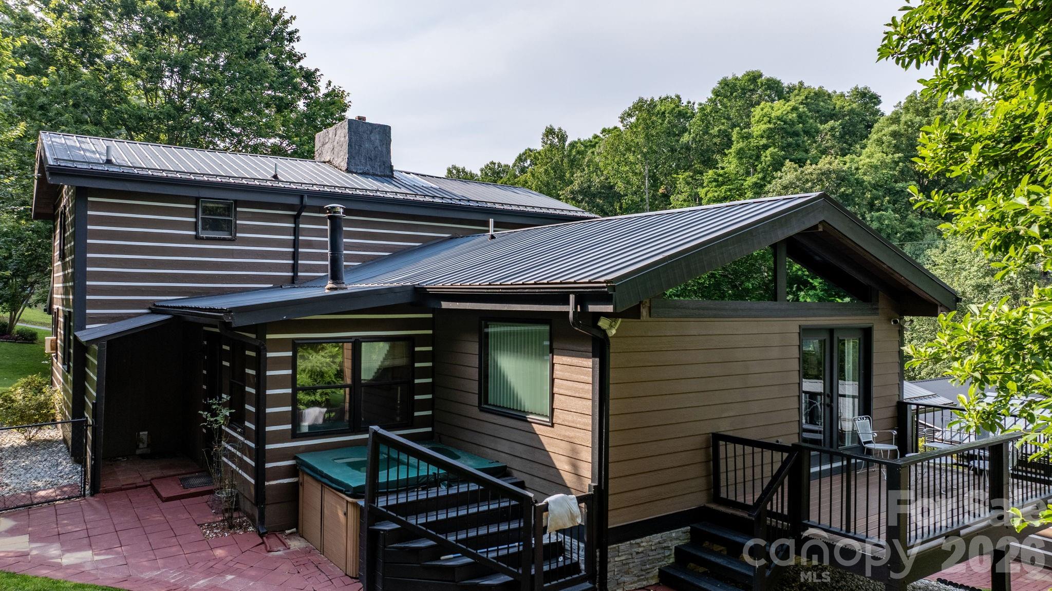 61 Honeycutt Lane #2 — Nebo