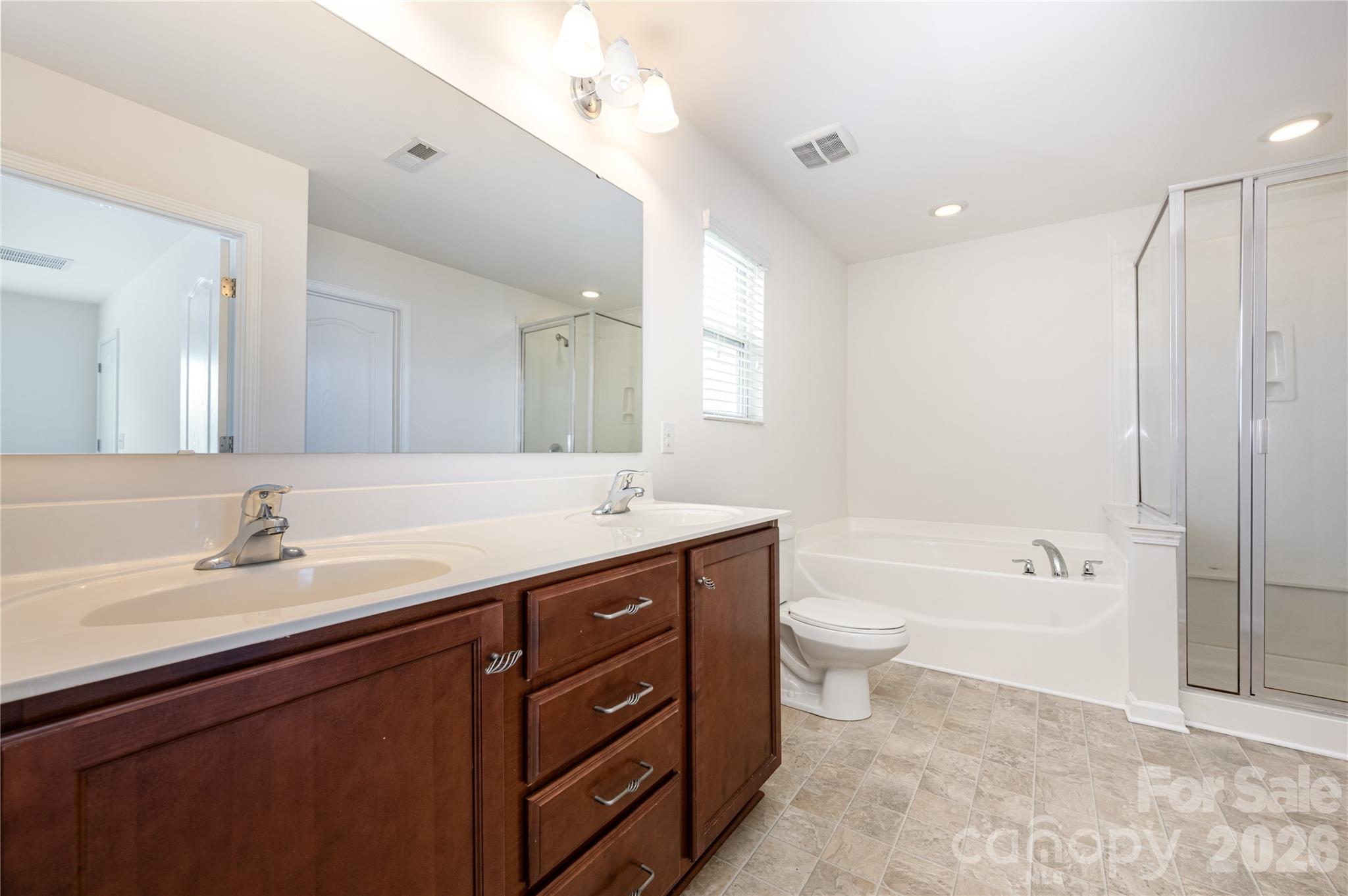 3530 Alister Avenue SW #190 — Concord