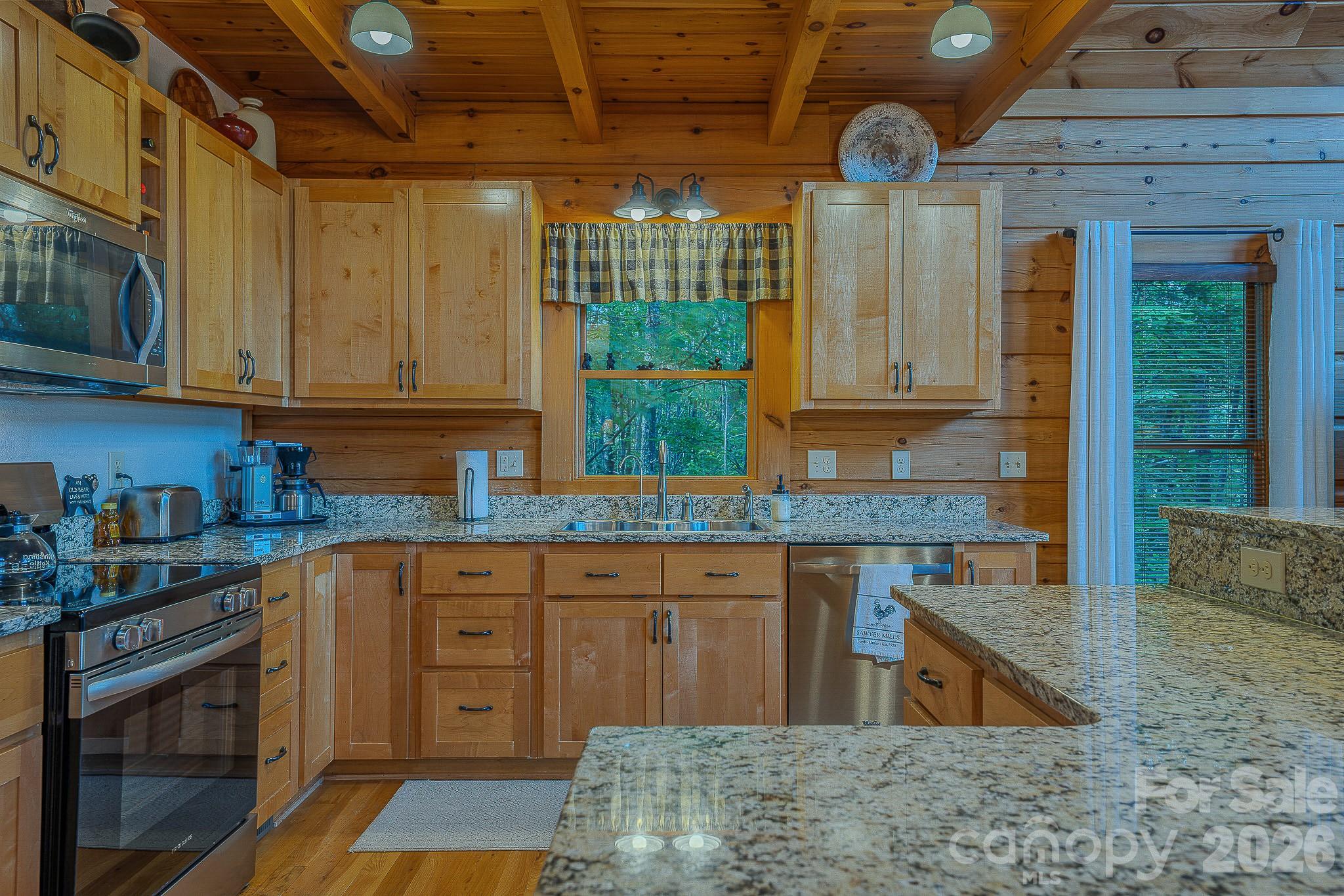 1016 Horizon Trail — Nebo