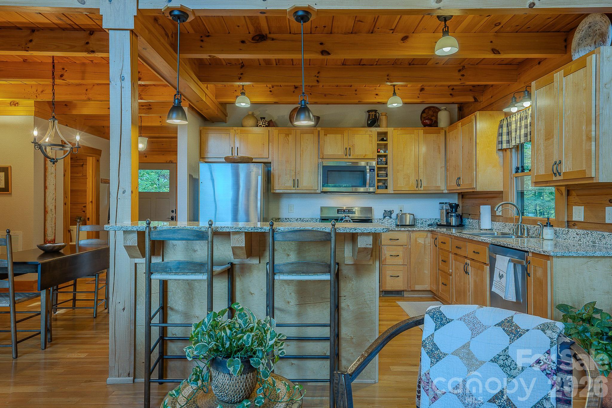1016 Horizon Trail — Nebo
