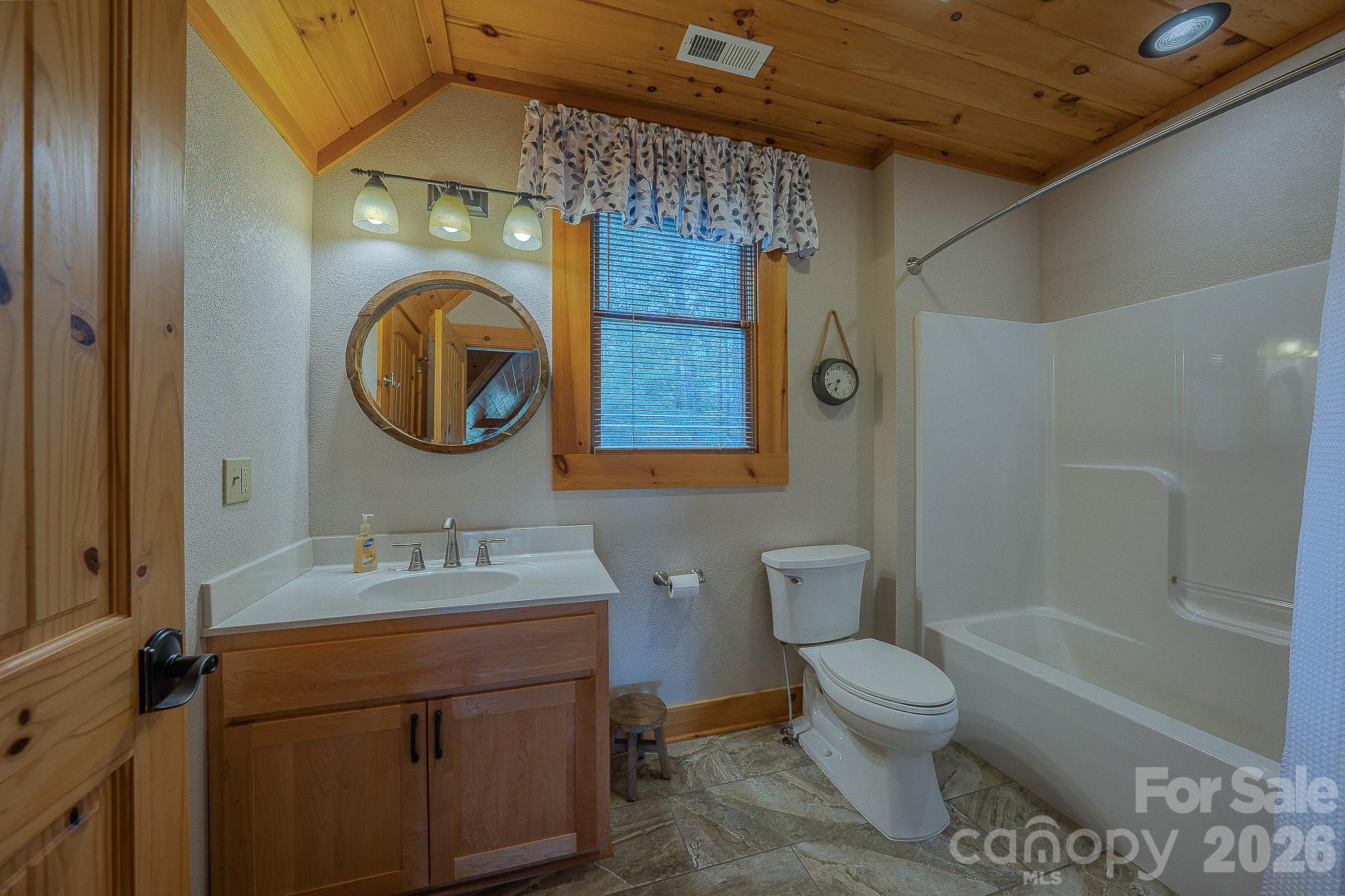 1016 Horizon Trail — Nebo