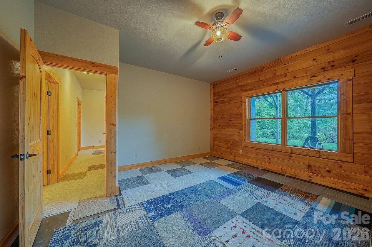 1016 Horizon Trail — Nebo