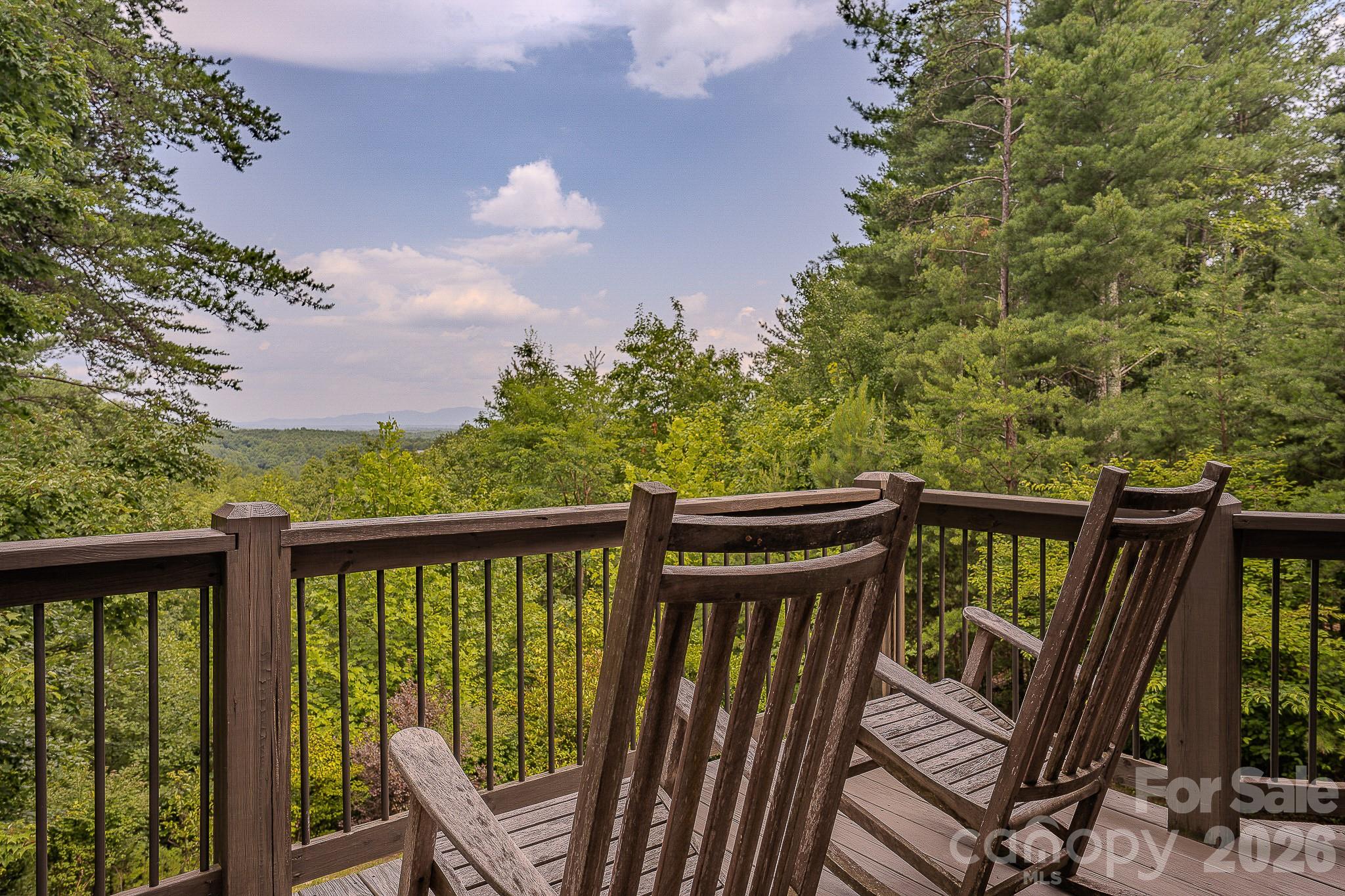 1016 Horizon Trail — Nebo
