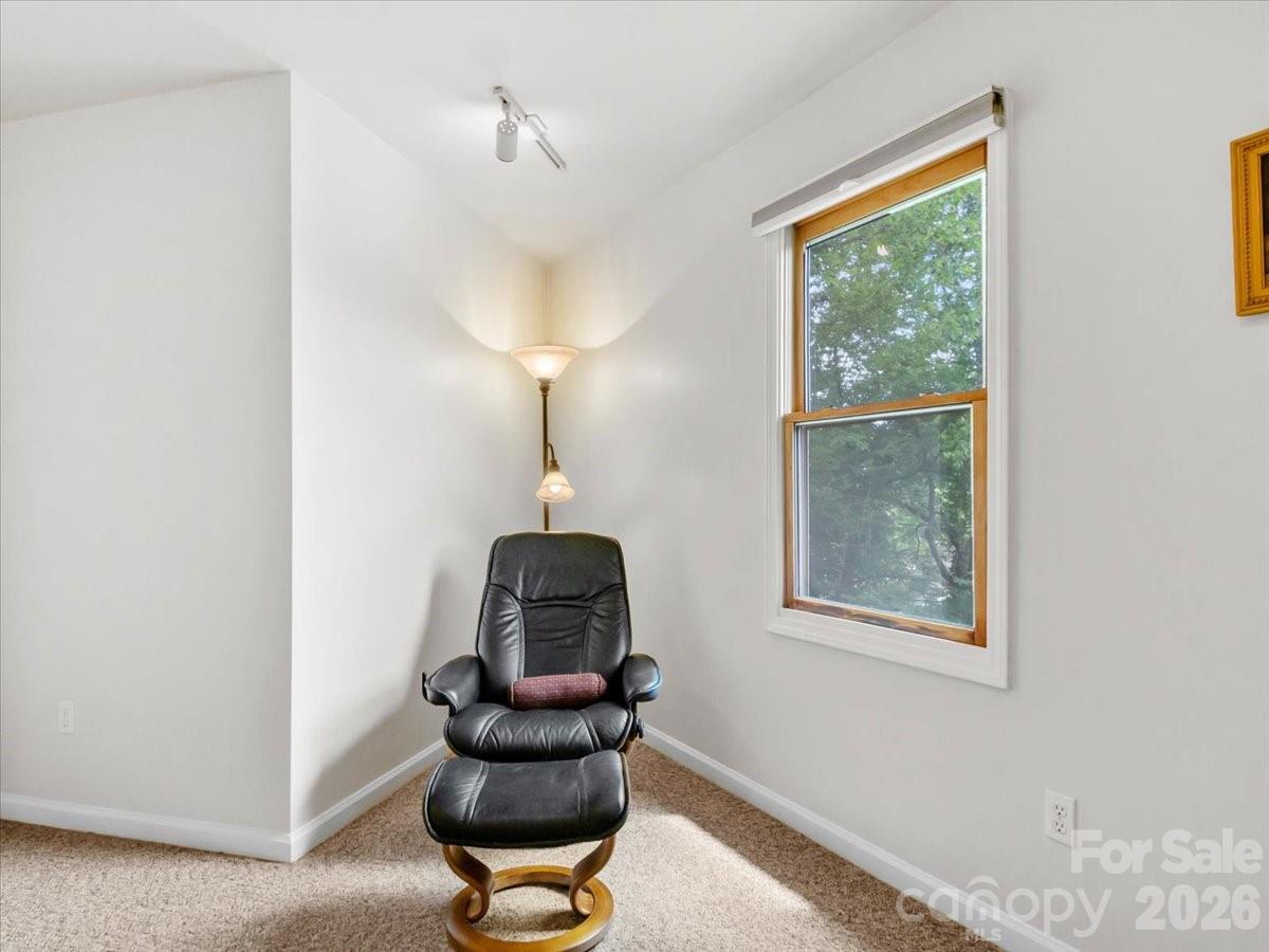 96 Woodrow Avenue — Asheville