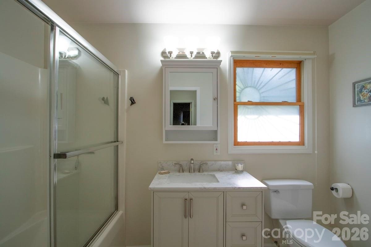 96 Woodrow Avenue — Asheville
