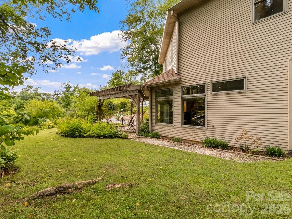 96 Woodrow Avenue — Asheville