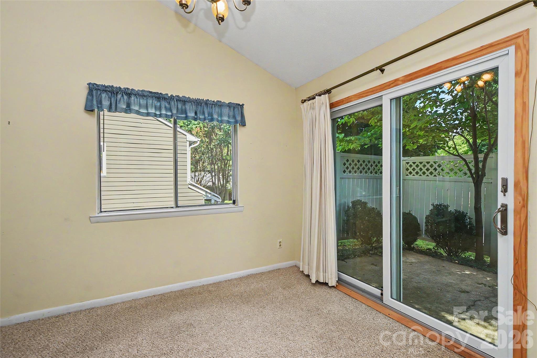 807 Sardis Cove Drive — Charlotte