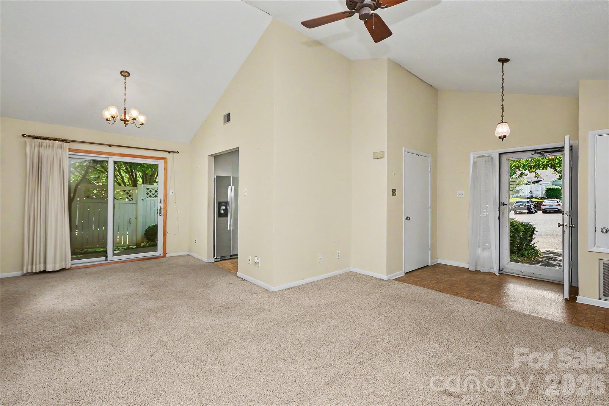 807 Sardis Cove Drive — Charlotte