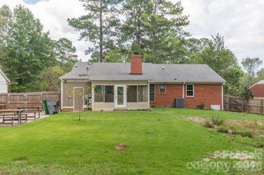 7115 Powder Mill Place — Charlotte