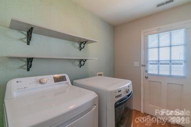 7115 Powder Mill Place — Charlotte