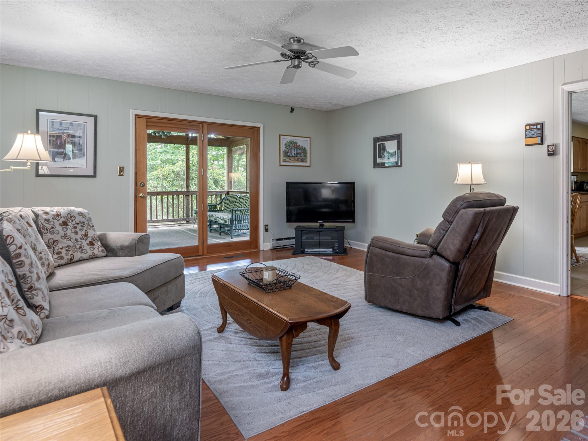 29 Jean Drive — Asheville