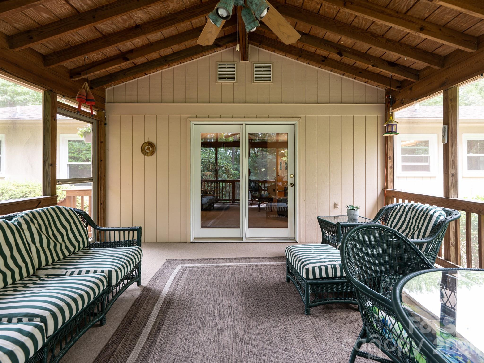 29 Jean Drive — Asheville