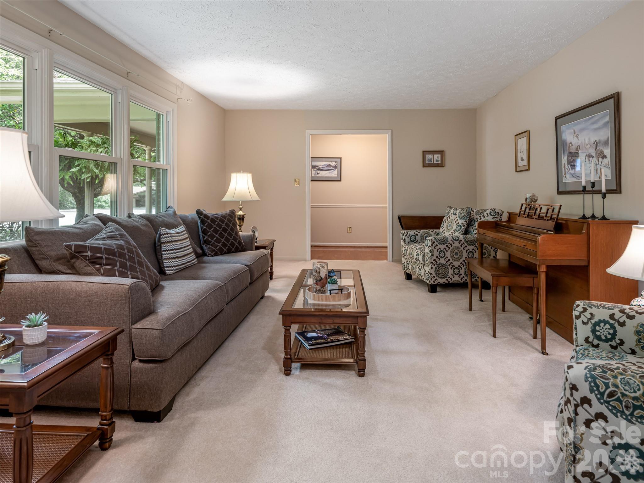 29 Jean Drive — Asheville