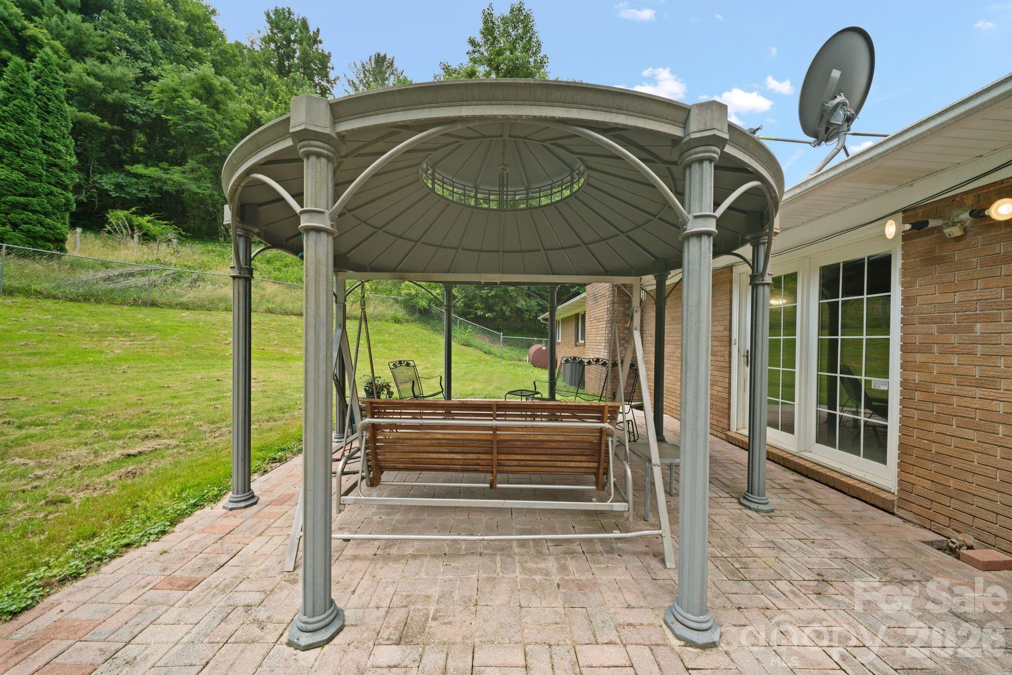 528 Baccus Siding Road — Green Mountain
