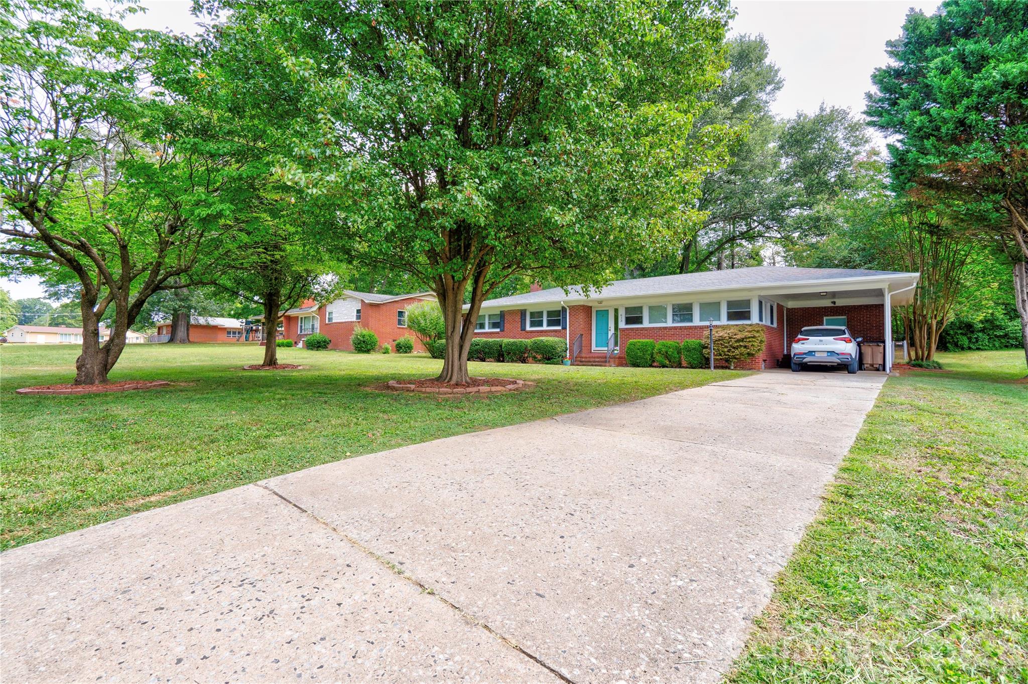 613 Tina Drive — Shelby
