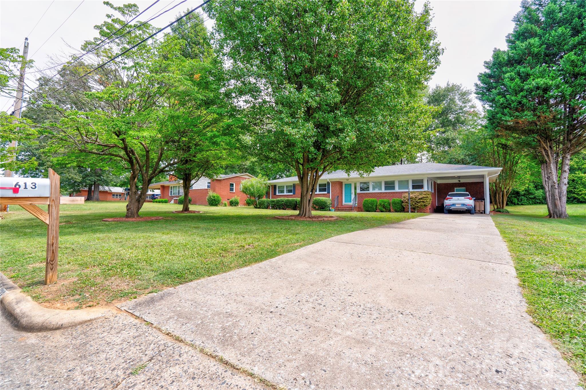613 Tina Drive — Shelby