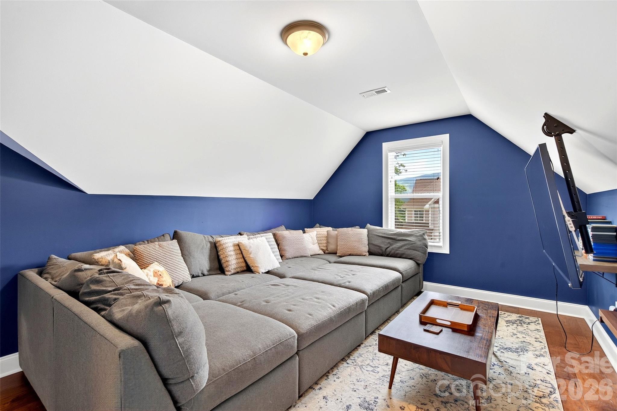 22 Tudor Way — Black Mountain