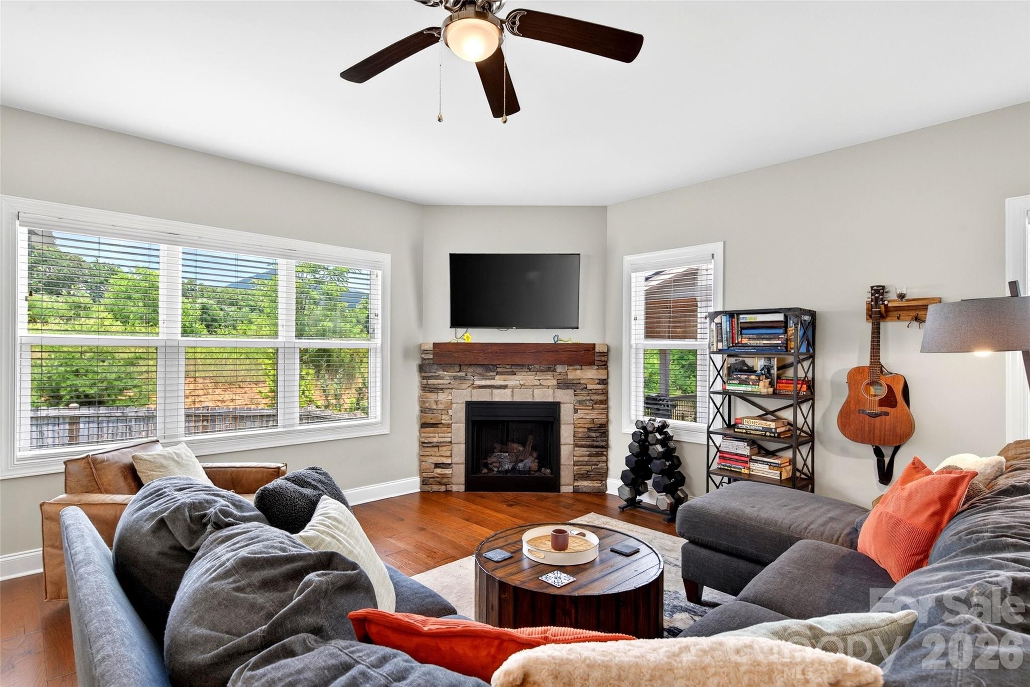 22 Tudor Way — Black Mountain