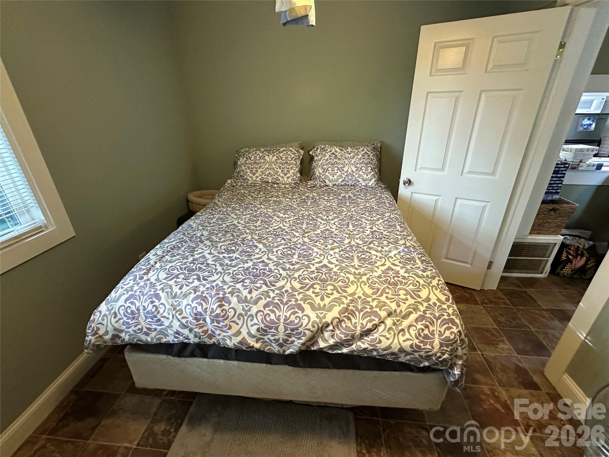 162 Clubhouse Drive — New London