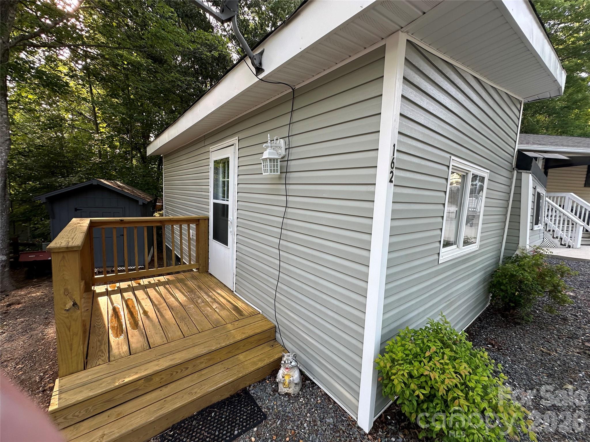 162 Clubhouse Drive — New London