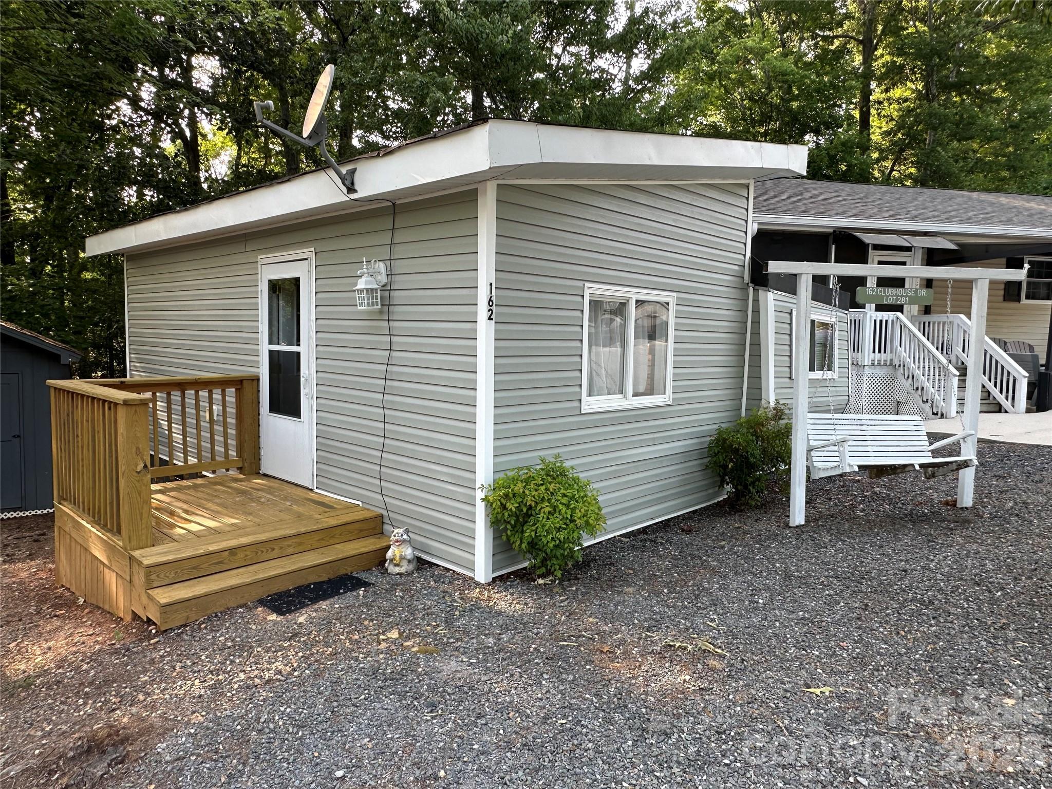 162 Clubhouse Drive — New London