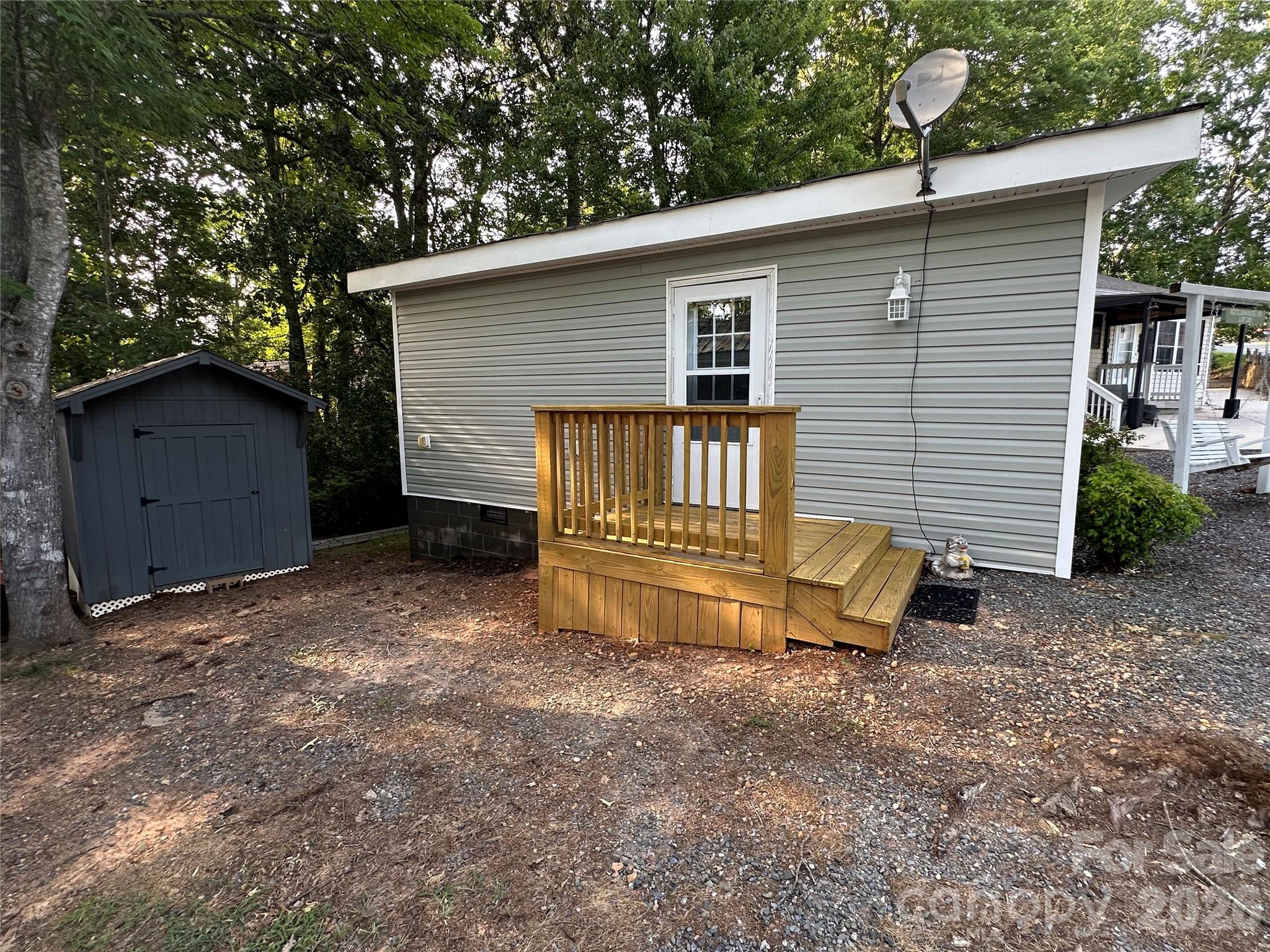 162 Clubhouse Drive — New London