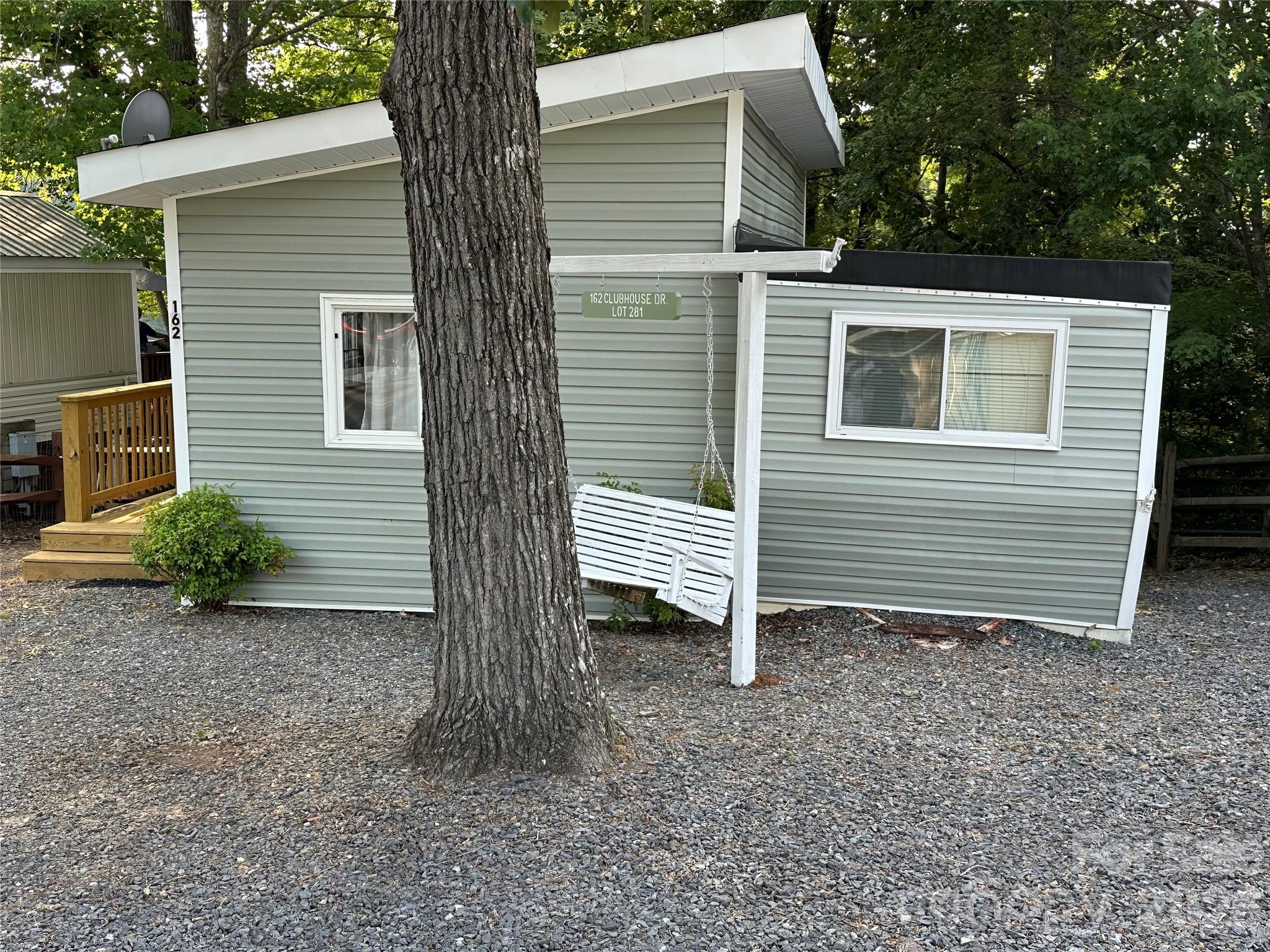 162 Clubhouse Drive — New London