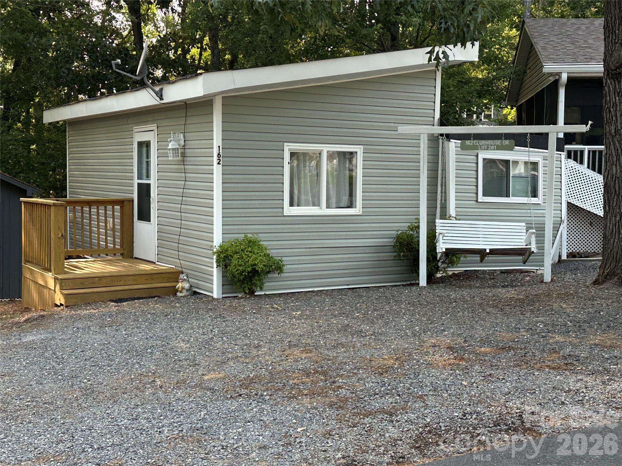162 Clubhouse Drive — New London