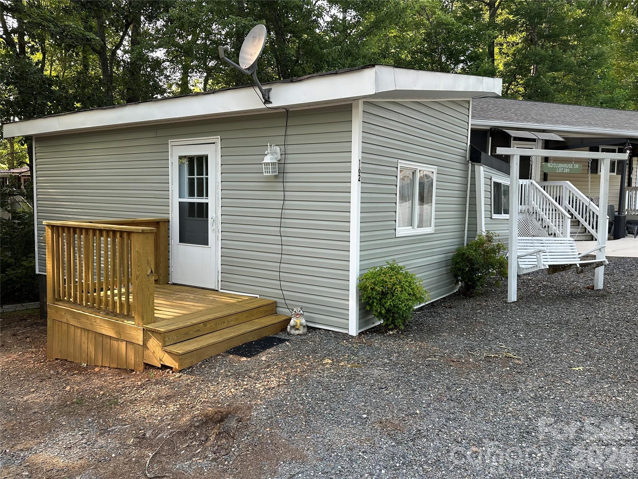 162 Clubhouse Drive — New London