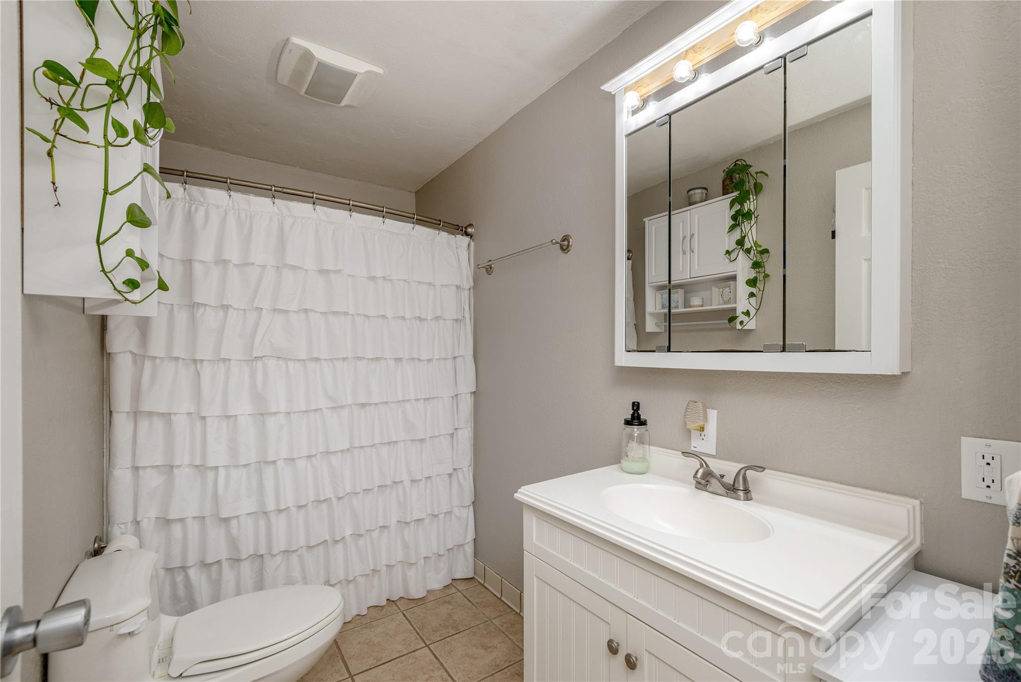 419 Big Bend Road — Brevard