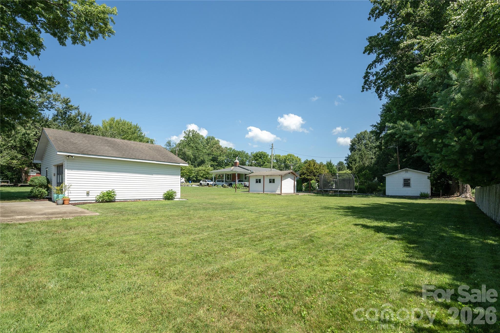 419 Big Bend Road — Brevard