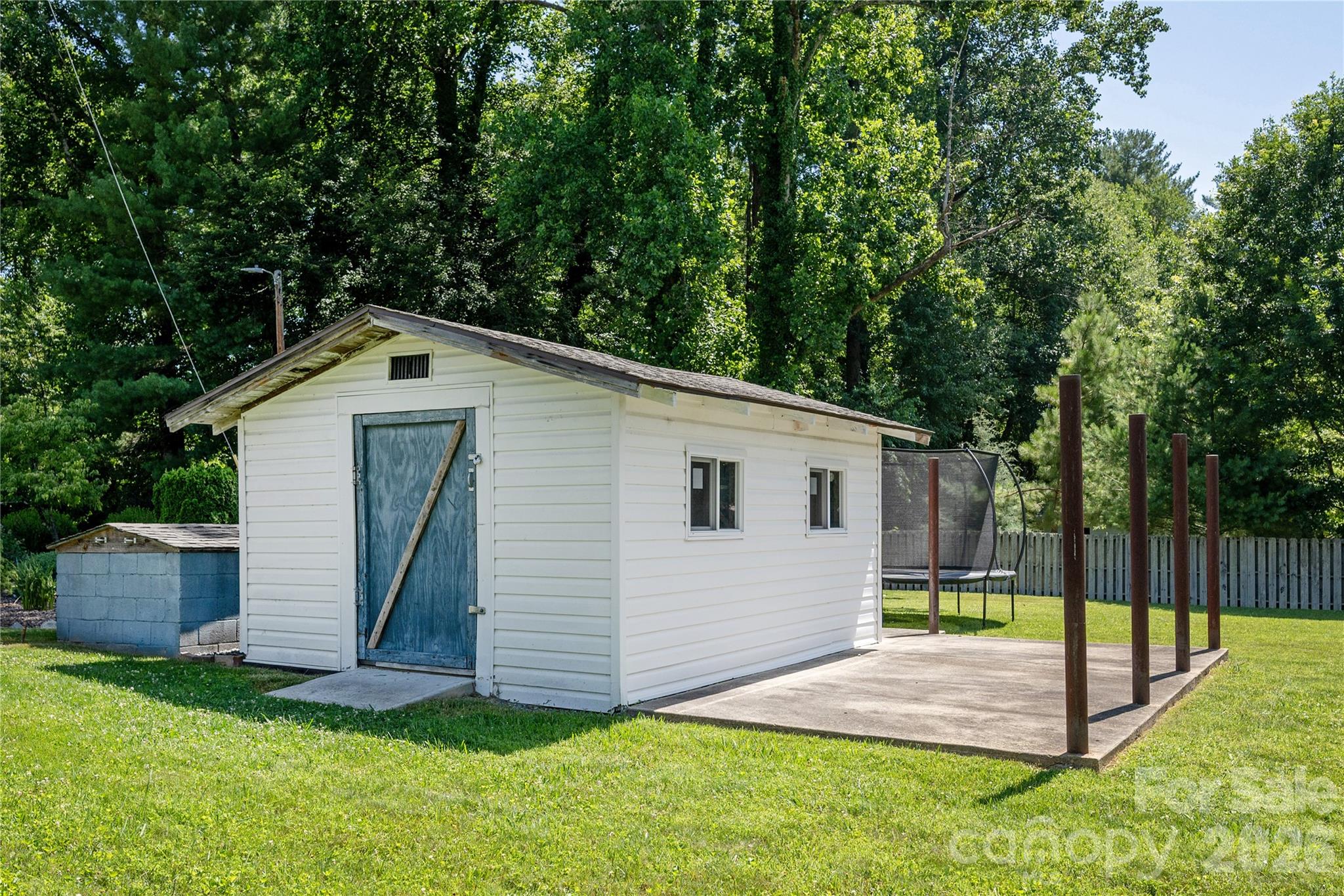 419 Big Bend Road — Brevard