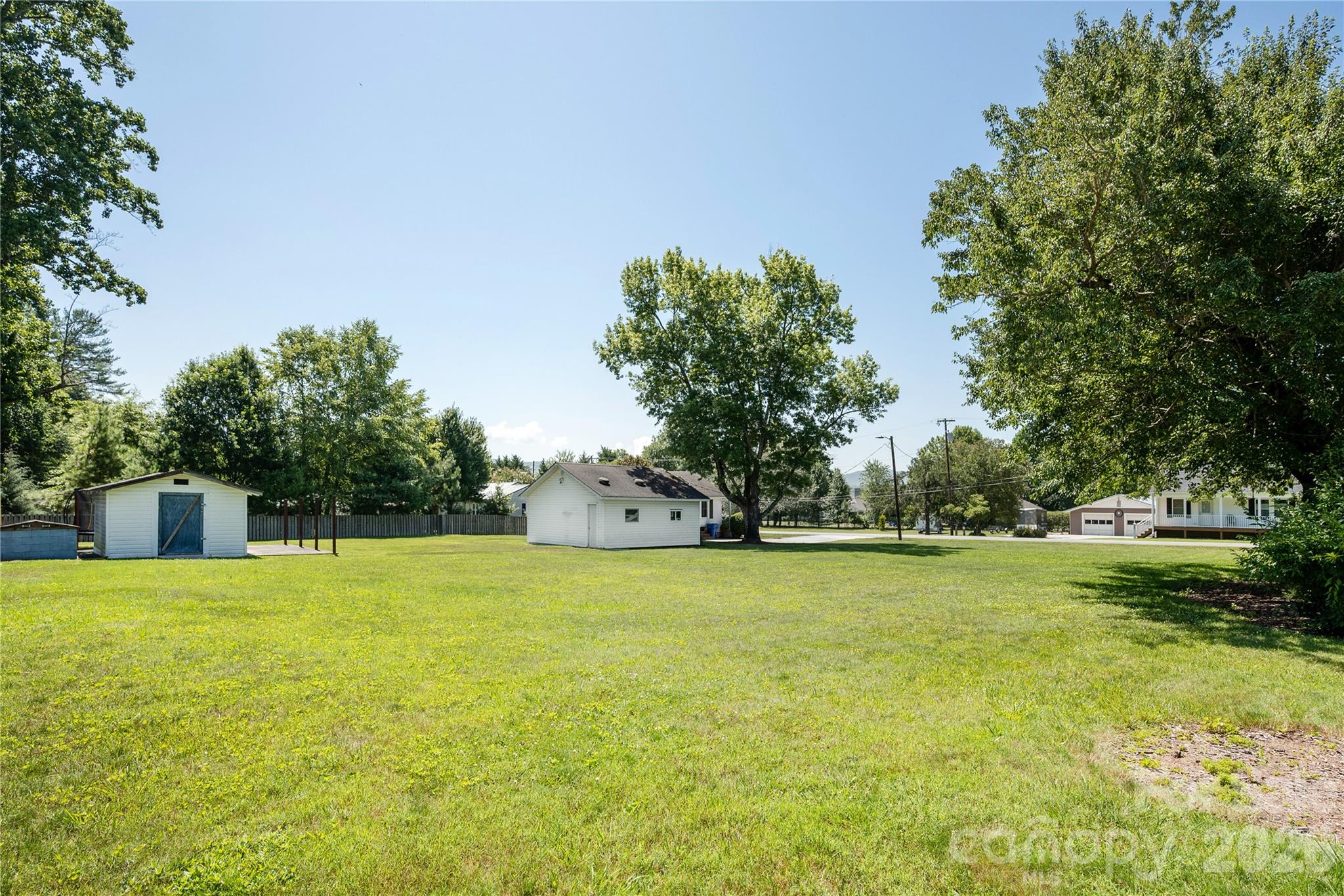 419 Big Bend Road — Brevard
